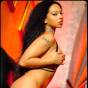 Sensual mulata se quita su sexy lenceria
