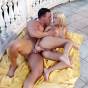 Pareja de adulteros follando en la terraza